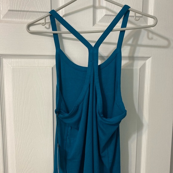 Zyia Aegean Blue Ribbed Daphne Tank size L - Picture 4 of 4